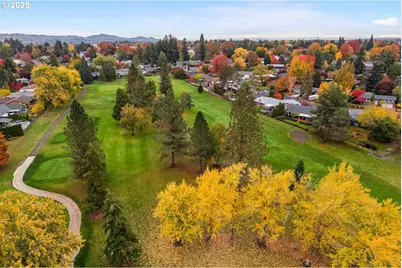 4525 NW Columbia Ave, Portland, OR 97229 - Photo 46