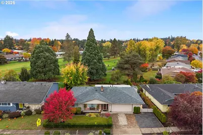 4525 NW Columbia Ave, Portland, OR 97229 - Photo 6