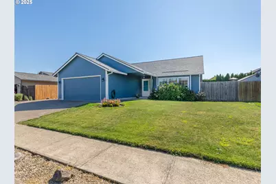 387 SE 7th Ave, Canby, OR 97013 - Photo 2