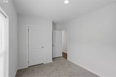 1560 Monroe St, North Bend, OR 97459 - Photo 18