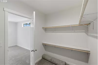 1560 Monroe St, North Bend, OR 97459 - Photo 28