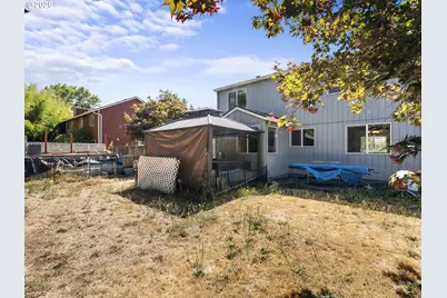 235 NE Lenox St, Hillsboro, OR 97124 - Photo 24