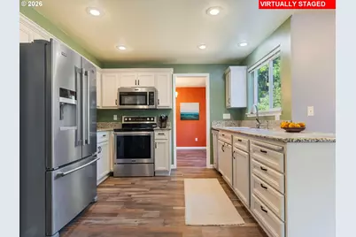 235 NE Lenox St, Hillsboro, OR 97124 - Photo 8