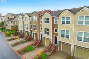 10124 NW Brighton Ln, Portland, OR 97229 - Photo 2