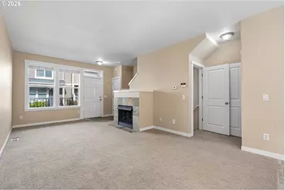 2777 SE Nicklaus Ct, Hillsboro, OR 97123 - Photo 8