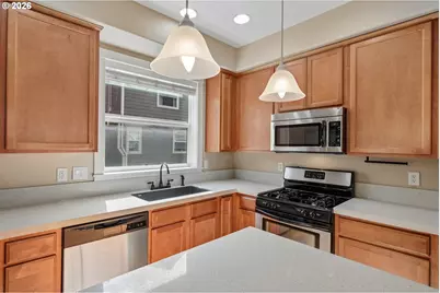 2777 SE Nicklaus Ct, Hillsboro, OR 97123 - Photo 14