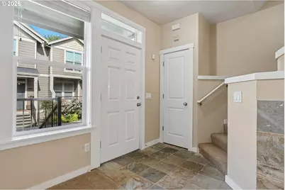 2777 SE Nicklaus Ct, Hillsboro, OR 97123 - Photo 6