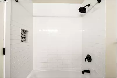 14425 SW Bonnie Brae St, Beaverton, OR 97005 - Photo 20