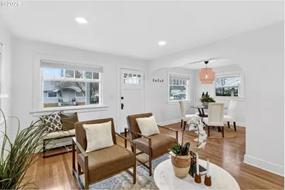 9014 NE Wygant St, Portland, OR 97220 - Photo 8