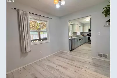 356 NE 10th Ave, Canby, OR 97013 - Photo 10