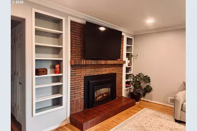 356 NE 10th Ave, Canby, OR 97013 - Photo 4