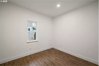 450 16th Ave, Longview, WA 98632 - Photo 16