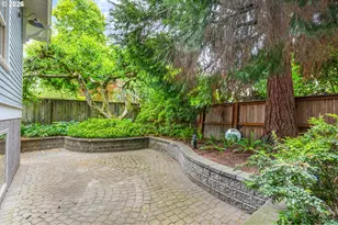 1221 SE Rex St, Portland, OR 97202 - Photo 40