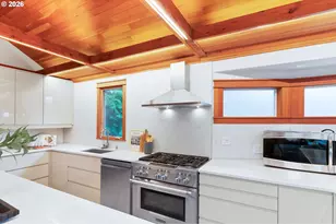 1221 SE Rex St, Portland, OR 97202 - Photo 10