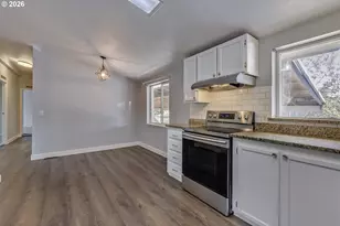1949 SE Palmquist Rd, Gresham, OR 97080 - Photo 12