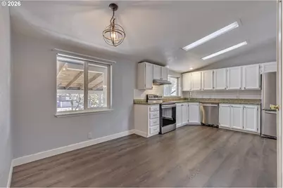 1949 SE Palmquist Rd #64, Gresham, OR 97080 - Photo 14