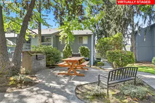 650 SW Meadow Dr, Beaverton, OR 97006 - Photo 26