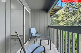 650 SW Meadow Dr, Beaverton, OR 97006 - Photo 22