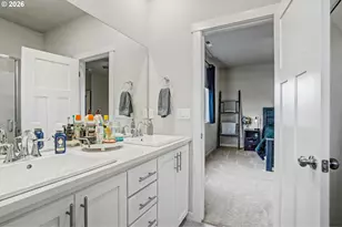 215 Walnut St, Mount Angel, OR 97362 - Photo 28