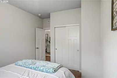 215 Walnut St, Mount Angel, OR 97362 - Photo 20