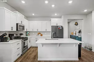 215 Walnut St, Mount Angel, OR 97362 - Photo 12