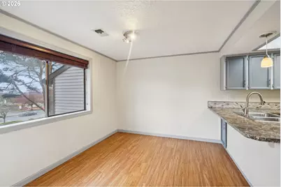 12316 SE 104th Ct, Happy Valley, OR 97086 - Photo 8