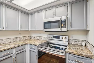 12316 SE 104th Ct, Happy Valley, OR 97086 - Photo 12