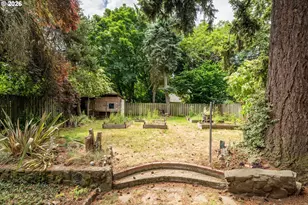 2536 Wood Ave, Eugene, OR 97402 - Photo 26