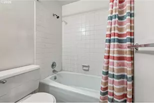 7080 SW Royal Oak Ct, Portland, OR 97223 - Photo 16