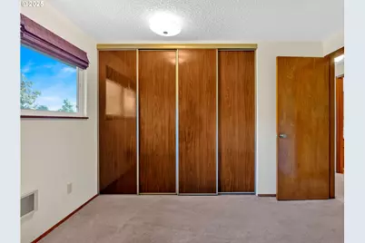 1870 Hemlock St, West Linn, OR 97068 - Photo 18