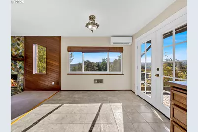 1870 Hemlock St, West Linn, OR 97068 - Photo 12