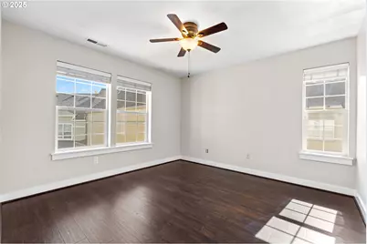 1333 NE Charles Ct, Fairview, OR 97024 - Photo 34