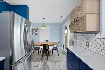 12445 NE Hassalo St, Portland, OR 97230 - Photo 14