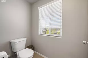 1911 S 59th St, Springfield, OR 97478 - Photo 32