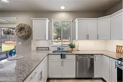 1911 S 59th St, Springfield, OR 97478 - Photo 18