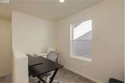 1941 NW Haun Dr, McMinnville, OR 97128 - Photo 12