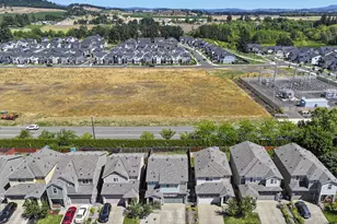 1941 NW Haun Dr, McMinnville, OR 97128 - Photo 22