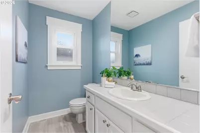 15975 SW Hampshire Ter, Portland, OR 97224 - Photo 24