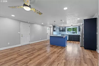 2221 SW Indian Mary Ct, Troutdale, OR 97060 - Photo 6