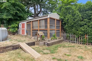 2221 SW Indian Mary Ct, Troutdale, OR 97060 - Photo 30