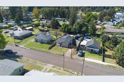 328 9th Ave, Sweet Home, OR 97386 - Photo 24