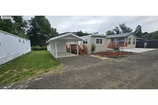 201 NE Peggy Ave, Roseburg, OR 97470 - Photo 1