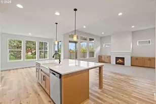 3075 Olympic St, Woodburn, OR 97071 - Photo 16