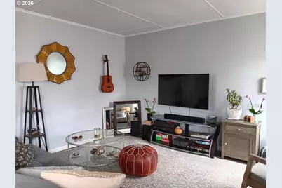 213 NW Cliff St NW, Newport, OR 97365 - Photo 8