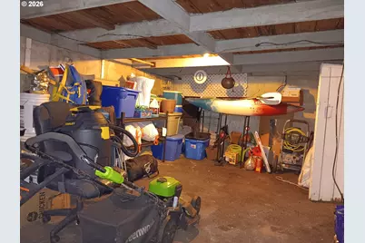 213 NW Cliff St NW, Newport, OR 97365 - Photo 20
