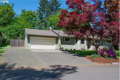322 W Hickory St, Roseburg, OR 97471 - Photo 4