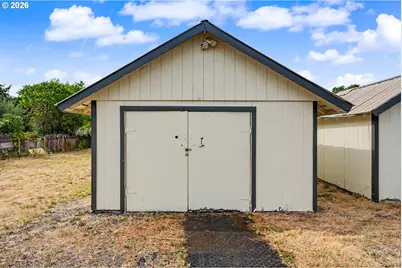 110 Hobbs St, Lebanon, OR 97355 - Photo 30