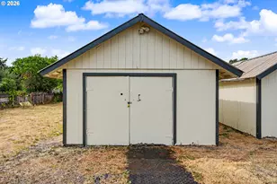 110 Hobbs St, Lebanon, OR 97355 - Photo 30