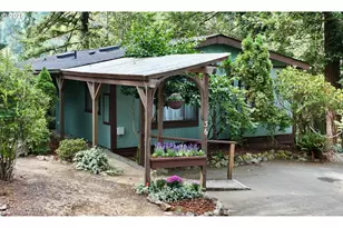 98825 Pleasant Hill Dr, Brookings, OR 97415 - Photo 2
