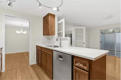 17 Westbrook Way, Eugene, OR 97405 - Photo 10